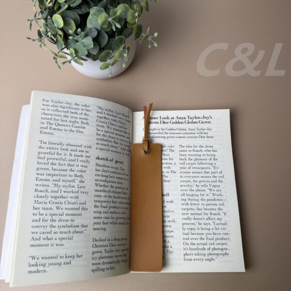 Wholesale explosion personalized leather bookmark customizable laser bookmark reading enthusiasts bookmark