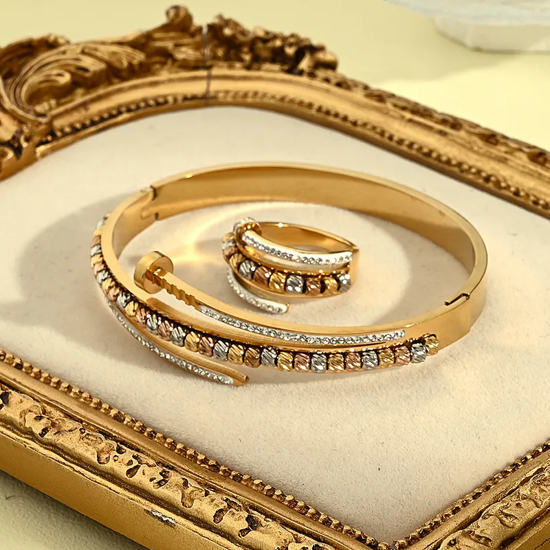 Wholesale PVD Coated Real Gold Plated 18K Gold Nail 304 Stainless Steel Casual Modern Style Simple Style Waterproof Non Tarnish Jewelry Set