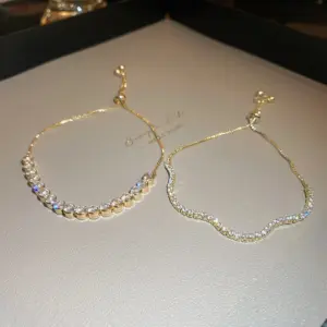 Wholesale Simple Style Geometric Copper Zircon Bracelets In Bulk