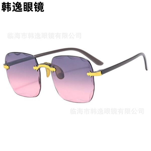 Wholesale Personalized Frameless Cut Edge Sunglasses Internet Celebrity Trendy Women's Fashion Korean Style Anti-Uv Sunglasses