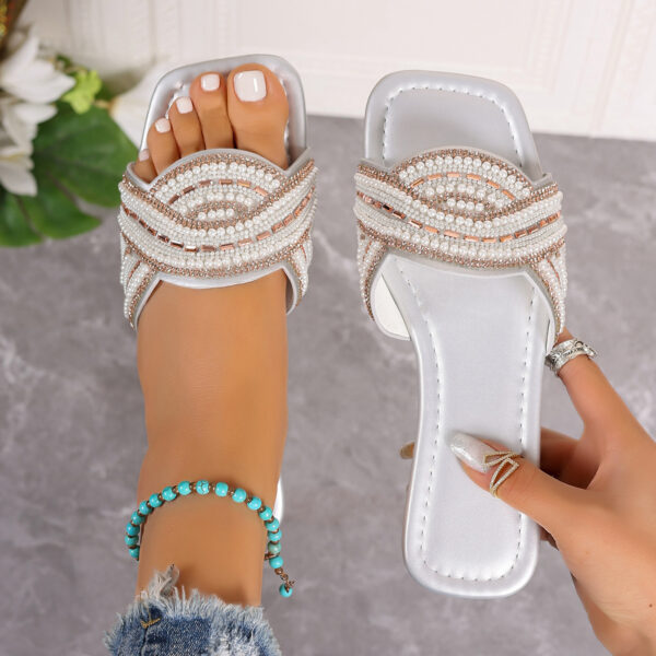 Wholesale Summer Pearl Flat Beach Sandals and Slippers Women’s Fashion Outerwear One Word Sandals Women’s
