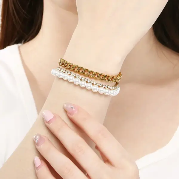 Wholesale 18K Gold Plated Fashion 304 Stainless Steel Layered Zircon Chain Shell Bead Bracelet For Women Unisex Style OT Clasp Jewelry