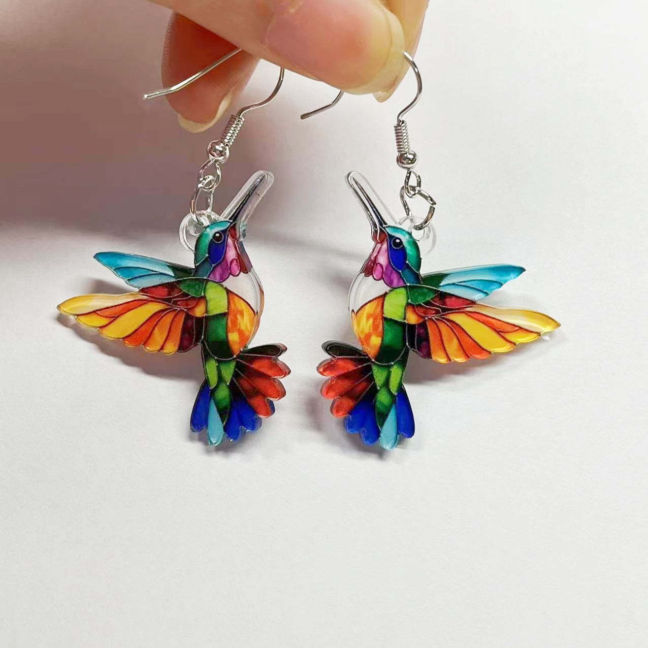Wholesale Europe and the United States cross-border spring colorful bird acrylic earrings 2024 new hot fashion vintage earrings
