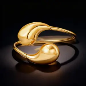 40-C-4 Gold Water Drop Bracelet