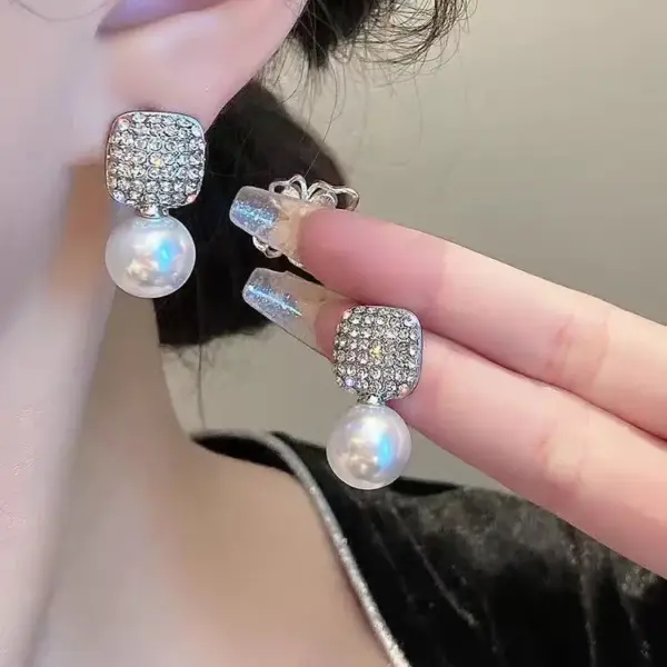 Wholesale 1 Pair Elegant Geometric Plating Inlay Alloy Artificial Pearls Rhinestones Ear Studs