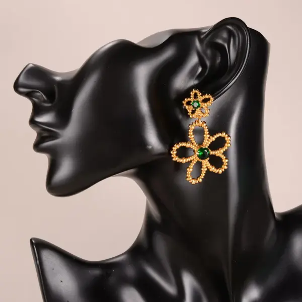 Wholesale Hypoallergenic Flowers Drop Earrings For Women In KC Golden Plated Copper With Rhinestones And UV Plating