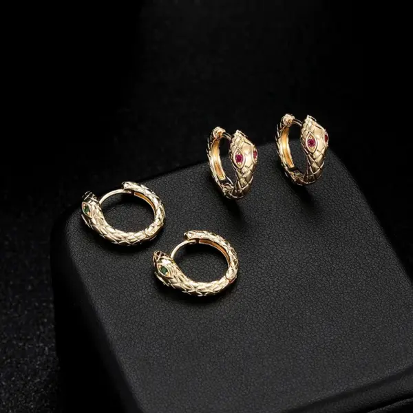 Wholesale Unisex Snake Clip Earrings In Copper With 14K Real Gold Plated Electroplated Finish Featuring Artificial Gemstones
