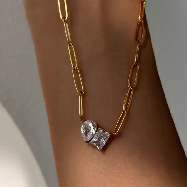 Wholesale 304 Stainless Steel Heart Shape PVD Coated Zircon 18K Real Gold Plated Princess Cute Sexy Waterproof Non Tarnish Paperclip Chain Lobster Trigger Clasp Closure Gold Necklace