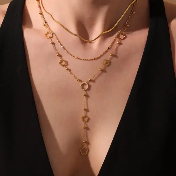 Wholesale 5A Zirconia Flower Small Beads Glue Diamond Lockbone Necklace 18K Gold Plated Stainless Steel Versatile Y-Shaped Jewelry Accessory