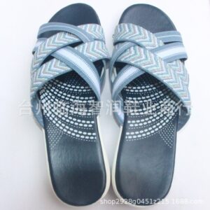 dark blue / 39