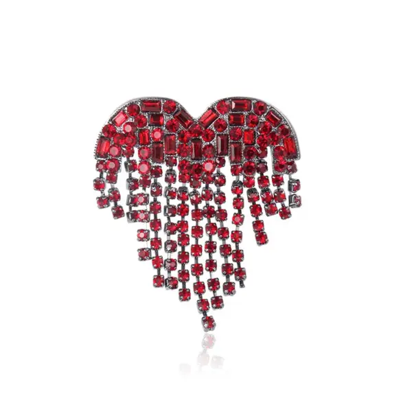 Wholesale Luxurious Full Diamond Heart Shaped Lapel Pins Fashionable Versatile Clothing Accessories For Women Teacher's Day Gift