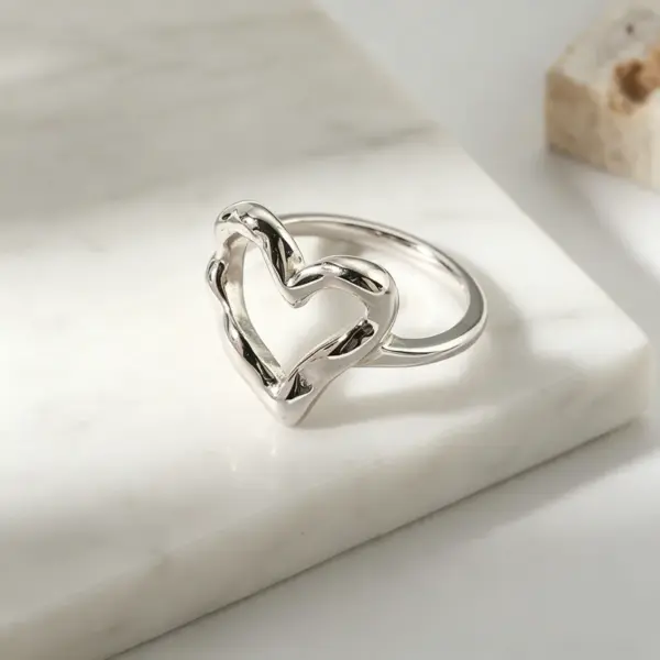 Wholesale Unisex Heart Shape Ring In 316 Stainless Steel With 18K Real Gold Plated PVD Coated Hypoallergenic Finish