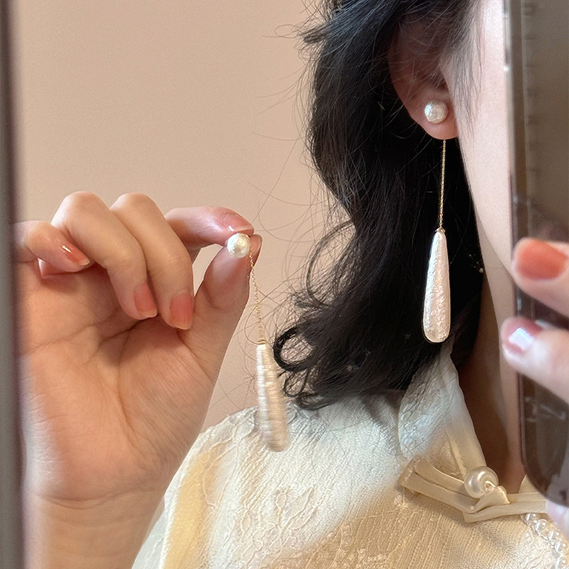 Wholesale Silver Needle French Retro Pearl Water Drop Tassel Earrings Women's Fashion All-match Earrings Temperament High-end Earrings