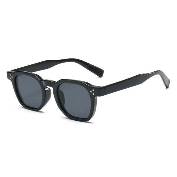 oly-0dd24be334802889cf8af3a59028a624 Wholesale retro thick oval small frame high-end female sunglasses anti-sun UV men's sunglasses