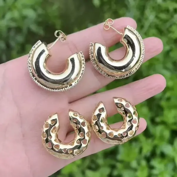 Wholesale 1 Pair/Package IG Style Modern Style C Shape Geometric Round Polishing Inlay Copper Zircon 18K Gold Plated Drop Earrings Ear Cuffs Ear Studs