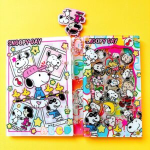 A7-snoopy shaker (full set with inner pages and pieces)