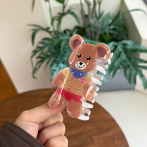 Brown-yellow bear