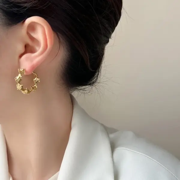 Wholesale Fashionable Geometric Irregular Metal Earrings Women's Stylish Unique Design Trendy Versatile Jewelry Accessories