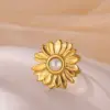 Wholesale Vintage Pearl Sunflower Ring French Style Stainless Steel Titanium Steel 18K Gold Plated Jewelry Accessories For Women