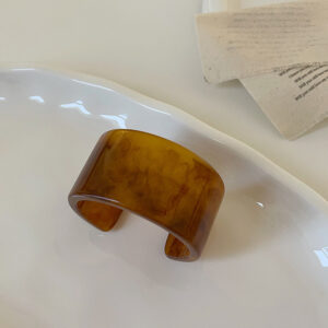 Large amber bracelet