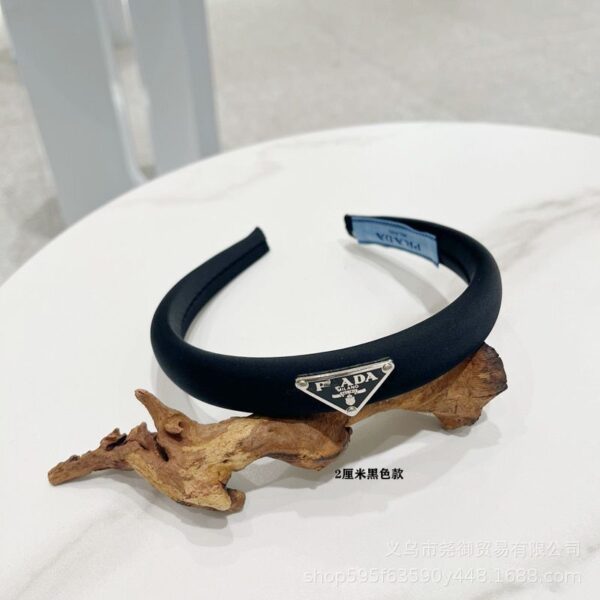 Wholesale  Metal Label Thin Edge Sponge Headband Black Satin High Quality Headband High Skull Hair Accessories Broken Hair