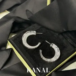 Silver / Gilt C-shaped Earrings