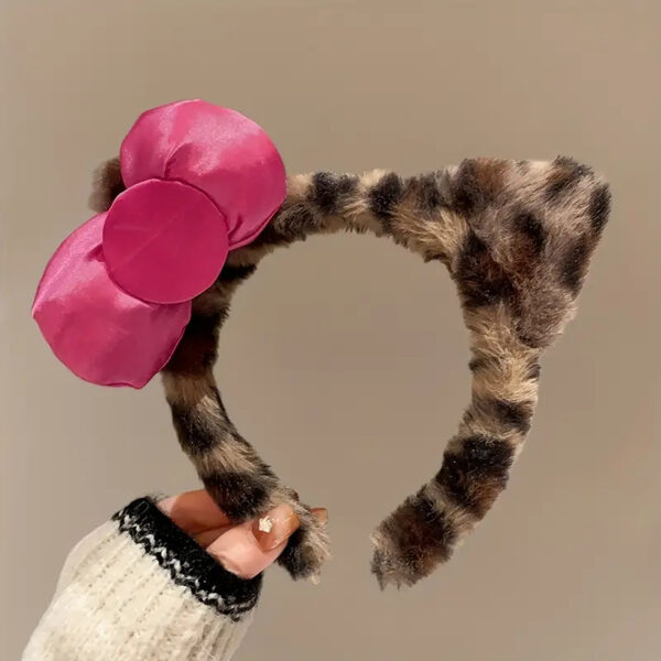 oly-101d022b12cca3675172bf6edbe1cf27 Wholesale Cartoon Style Plush Hair Band Pink Bow Decoration Hair Band Daily Wear Non-slip Headband Valentine's Day Gift