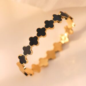 Black glue four-leaf clover gold