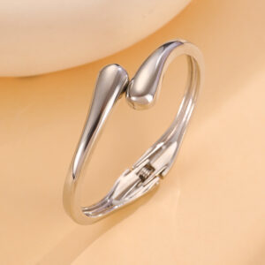16 white k small water drop 8856