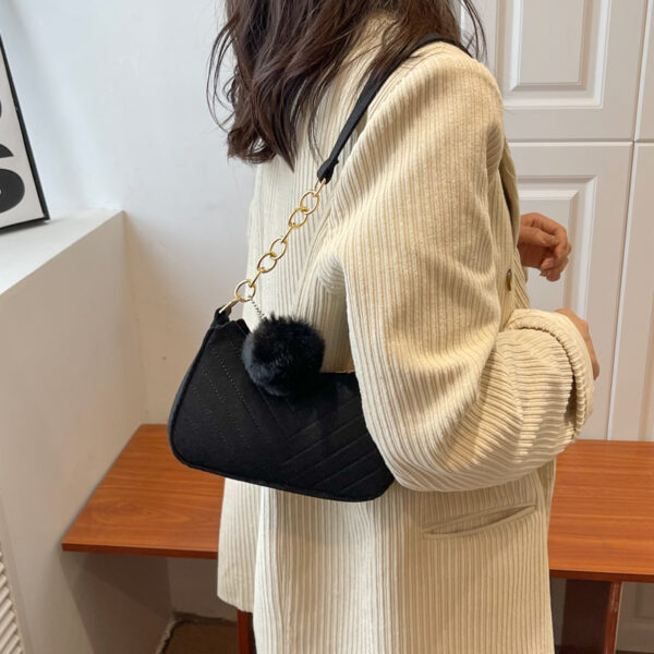 oly-10dfa419aea2269f0af428b0d9e59efe Wholesale Casual Women's Bag Winter Small Fresh Retro Crossbody Bag Elegant Pure Color Fashionable One-Shoulder Style Small Square Bag for Women