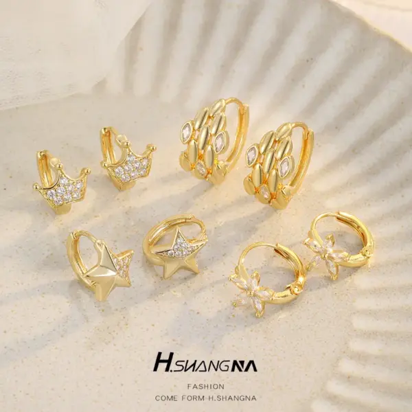 Wholesale Pentagram Earrings For Women With Copper Ear Pins, Electroplated And 14K Real Gold Plated Featuring Zircon Inlay