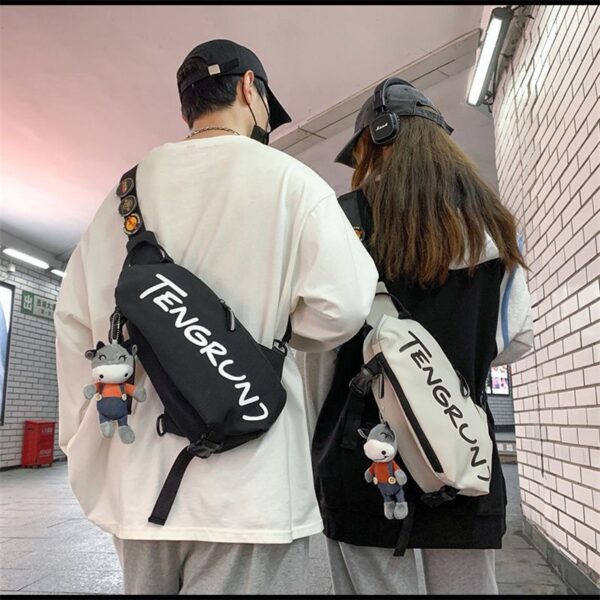 Wholesale Fashion brand messenger bag men's ins Sports waist bag casual fashion shoulder bag female student personality small Cross bag chest bag
