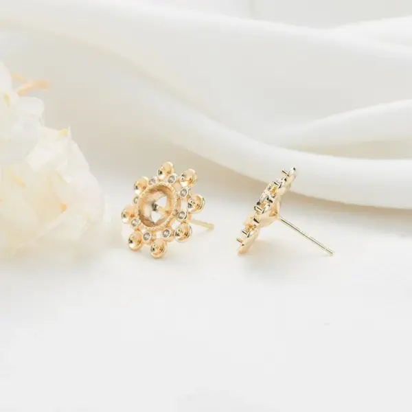 Wholesale 14K Real Gold Plated Copper Stud Earrings With Flowers Pattern And Zircon Inlay, Featuring 925 Sterling Silver Ear Pins
