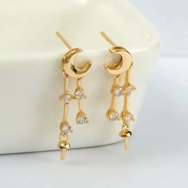 Wholesale Paper Clip Stud Earrings With Electroplated 14K Gold Copper And Zircon Inlay Featuring 925 Sterling Silver Ear Pins