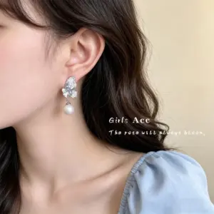 Wholesale Geometric Healing Earrings For Women In Copper With Crystal Inlay, Featuring 0.03µm Coating And Copper Ear Pins