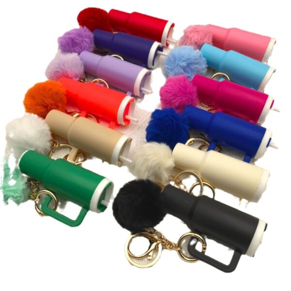 oly-13163f71da0164f51bd0840f71019912 Wholesale Mini Stanley Stanley Keychain Hair Ball Flower Exclusive Charm Excellent Accessories