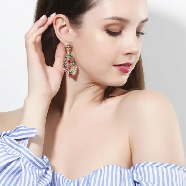 Wholesale Water Plated White Gold Rhodium Plated Inlaid Zircon Long Flower Shape Women's Vintage Copper Material Waterproof Non-Fading Wedding Earrings