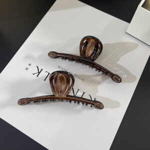Wholesale Zhang Xiaoxiao Camila Paris Camila grip French French retro hairpin Black large slim 13cm