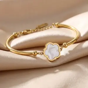 White Clover Bracelet / Gold