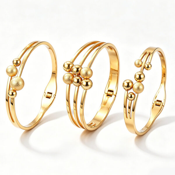 oly-14e7a6c5e459a72604118c594a24aefb Wholesale Stainless steel electroplated gold beads, non-fading jewelry, titanium steel bracelet