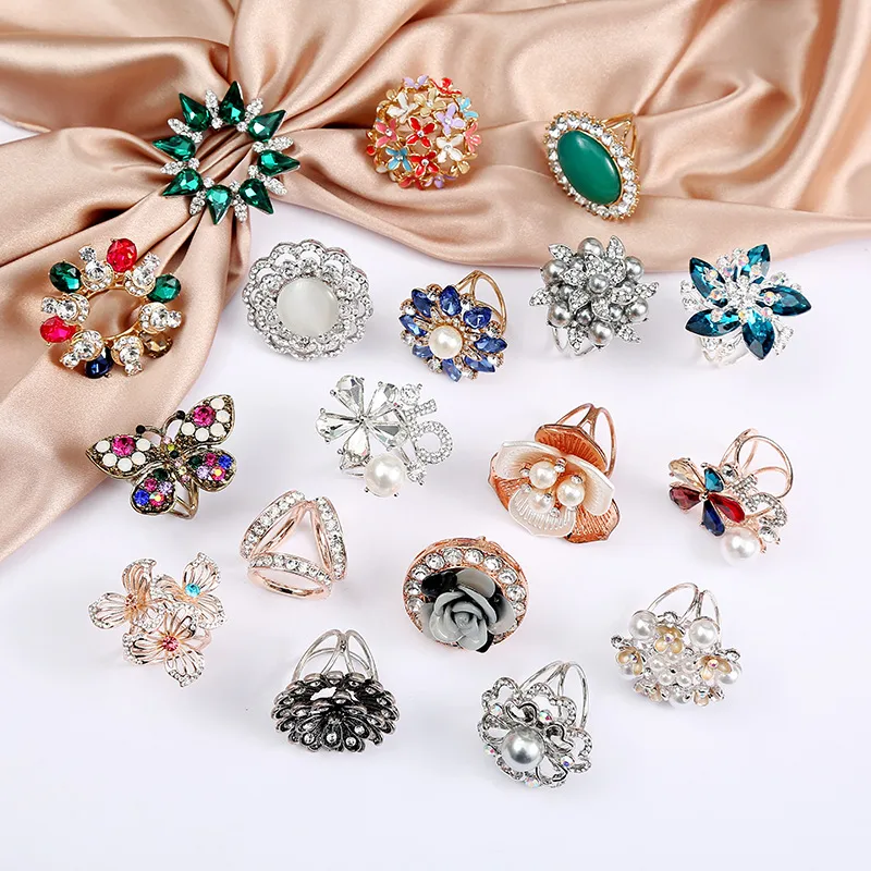 Wholesale Korean Style Pin Number Flower Butterfly Imitation Pearl Alloy Crystal Enamel Inlay Artificial Gemstones Women'S Brooches