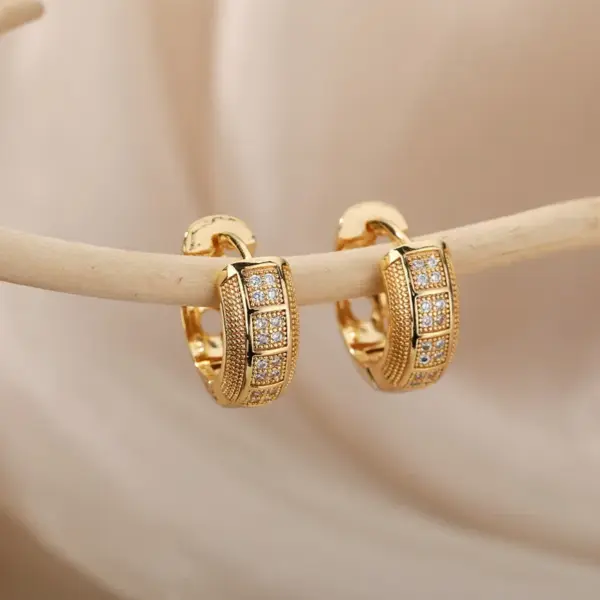 Wholesale Geometric Earrings For Women With Zircon Inlay, 18K Gold Plated On 304 Stainless Steel, 0.03µm Thickness