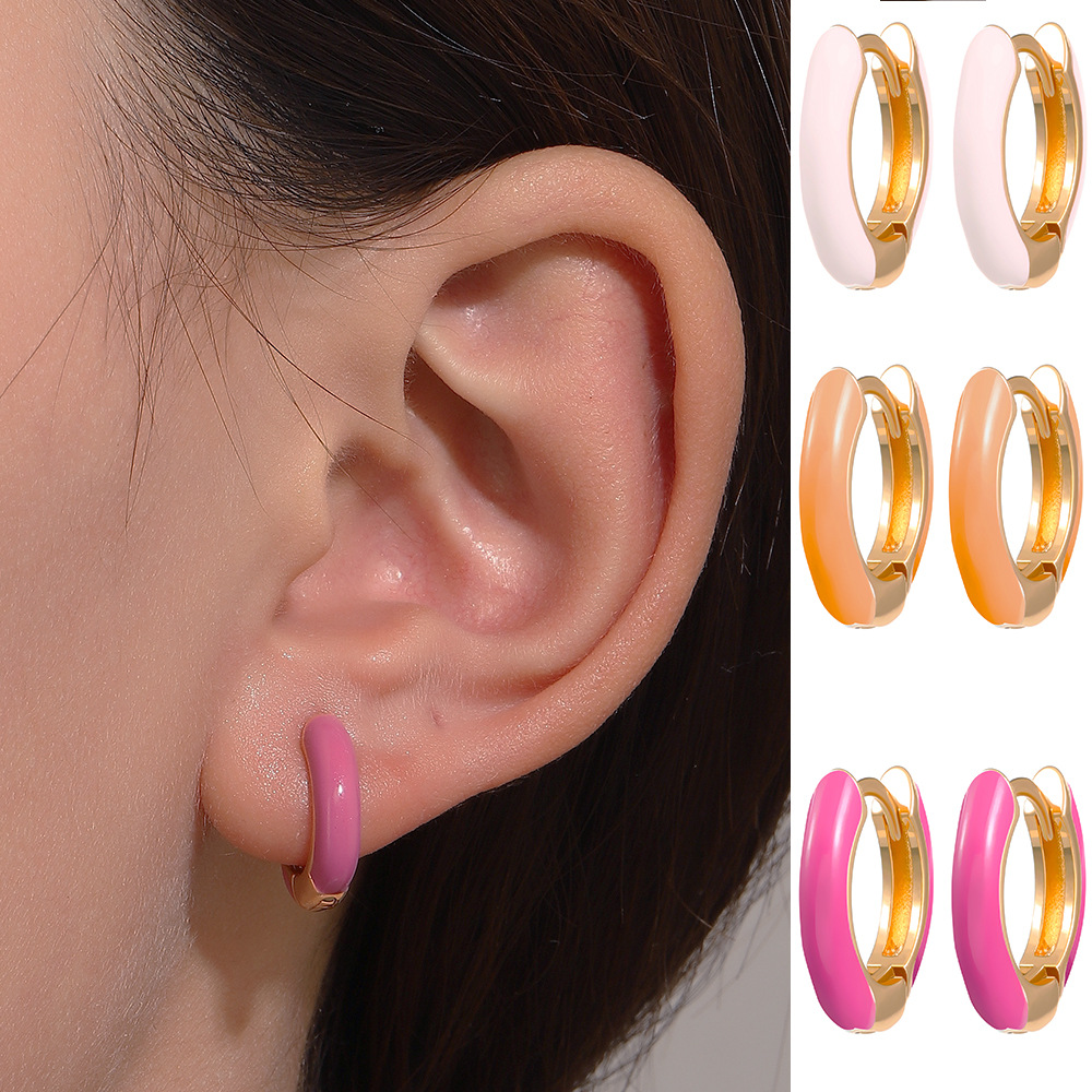 Wholesale European and American ins color drop oil C- shaped earrings women's fashion temperament niche design geometric earrings Internet celebrity e