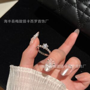 Platinum diamond main diamond ring 50 points / No. 6