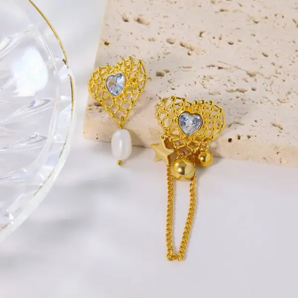 Wholesale Elegant Pearl Earrings Titanium Steel Tassel Non-fading Heart Shaped Clip-Ons For Party Yellow 18K Gold Plated 304 Stainless Steel