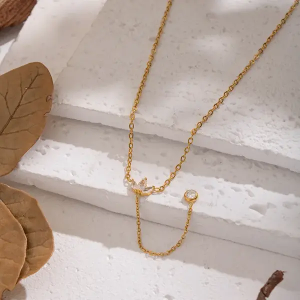 Wholesale 201 Stainless Steel Zircon Petal Tassel Circle Necklace Sweater Chain Niche High-End Daily Matching Jewelry For Women Eco-Friendly Waterproof Elegant Luxurious Vacuum Electroplating Furnace Plated With 18K Real Gold