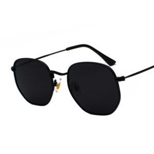 Black frame black Gray chip C3