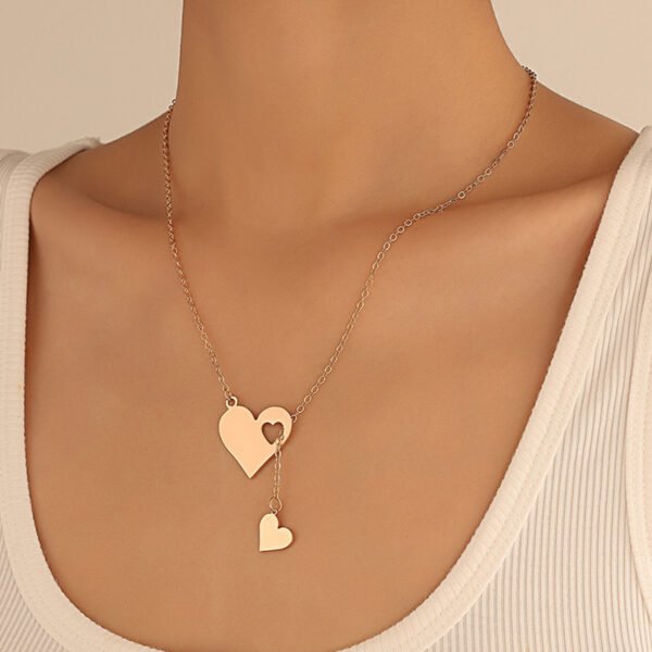 Wholesale Simple Love Pendant Necklace Women's Fashionable Personalized Creative Hollow Heart Collarbone Chain Y-Shaped Necklace