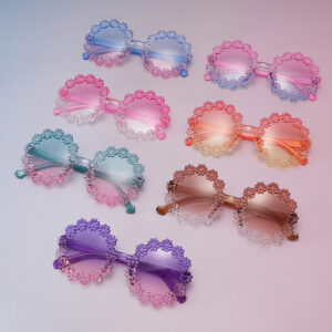 Wholesale 2025 new small daisy children's sunglasses round petal glasses cute baby photo UV protection sunglasses