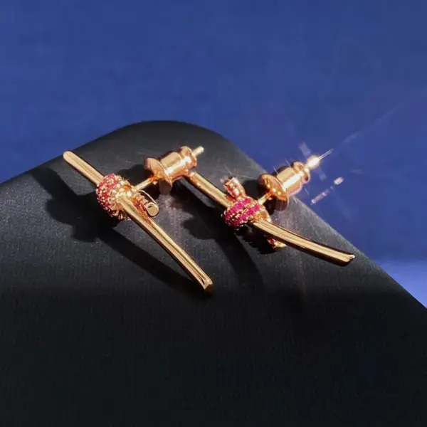 Wholesale Women’s Knot Stud Earrings With Claw Setting, 18K Real Gold Plated Brass Featuring Zircon, Water Plating Finish